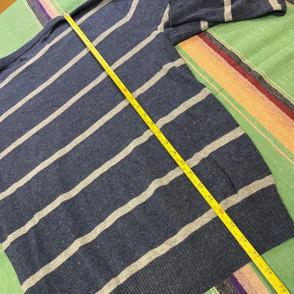 Urban Pipeline Sweater Mens Medium Blue Gray Striped Crewneck Cotton Blend Knit